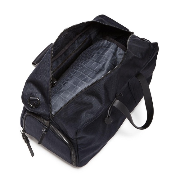 Men's Blue Croc Embossed Ballistic Nylon DuffelBag - Picture 2 of 6